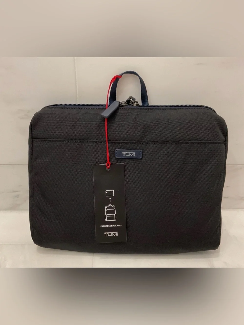just in case tumi backpack Voyageur Black / Gold and day trips. TUMI Just In Case Corp